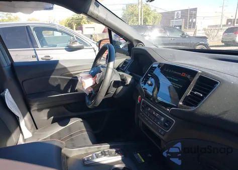 2025 Honda Passport Awd Trailsport z USA, uszkodzony, nr VIN 5FNYF8H67SB003801